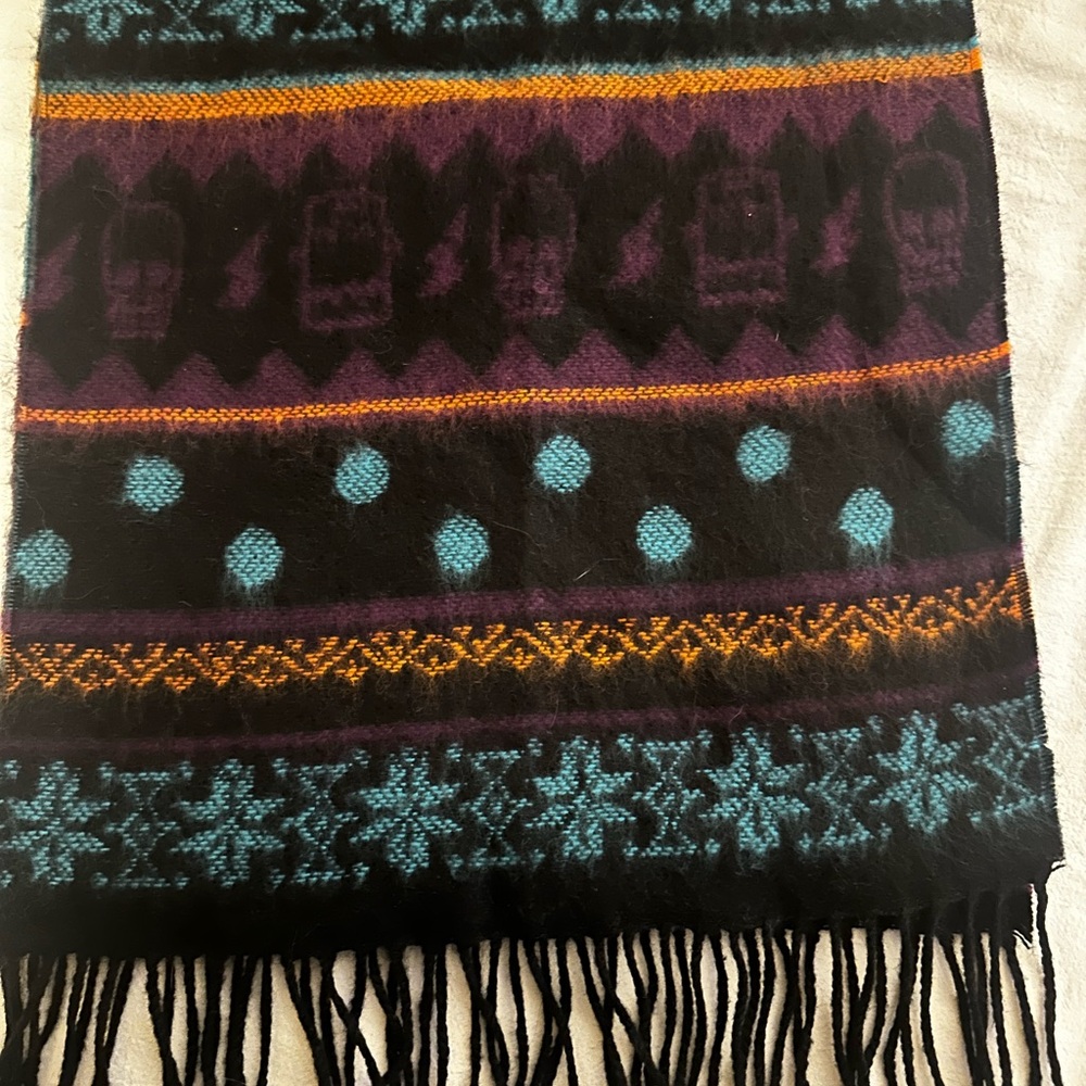 David and Young Multicolor Patterned Scarf